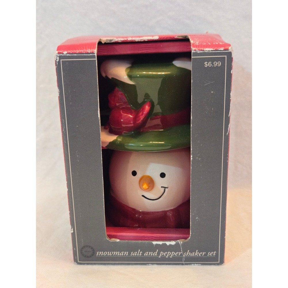Kmart Trim A Home Snowman Salt and Pepper Shaker Set- New